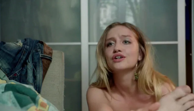 Картинка к «1 сезон 1 серия»